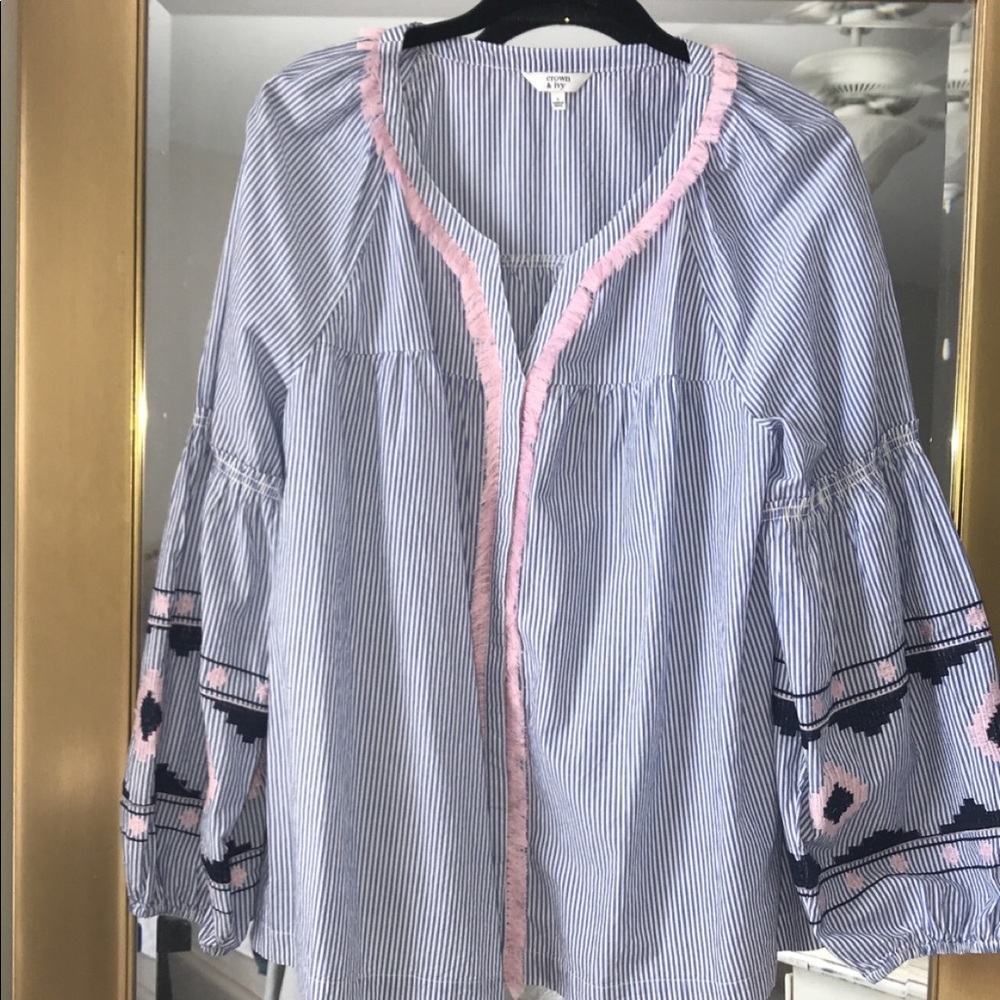 Crown & Ivy seersucker blouse